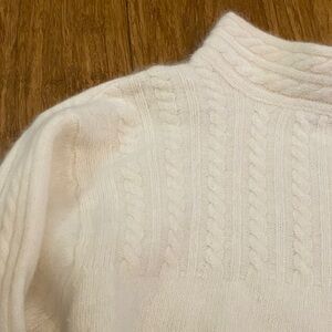 Lambswool/angora vintage Cable Knit Sweater - Cream
